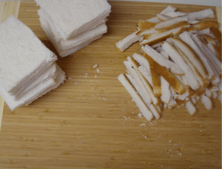 What To Do With Leftover Bread Crusts